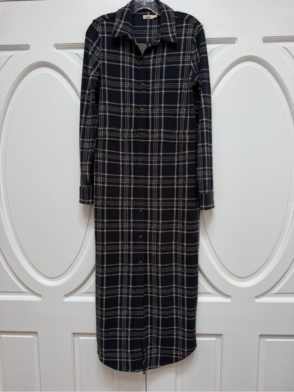 Faherty Legendary Black And Cream Plaid Button-Front Maxi Shirt Dress